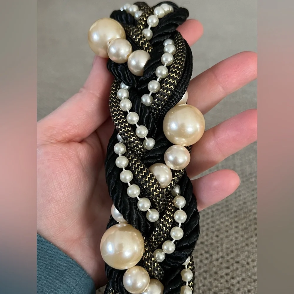 Vintage 80’s - 90’s Braided Pearl Belt Lg‎